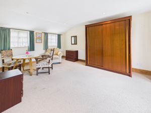 Dining Room- click for photo gallery